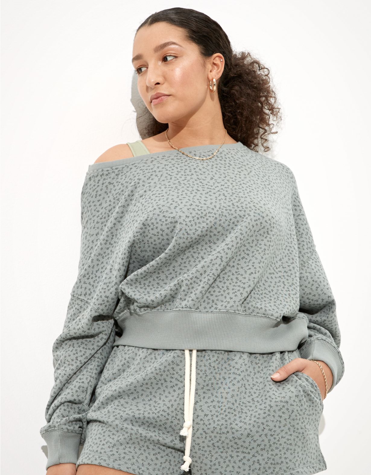 AE Fleece Off-The-Shoulder Sweatshirt