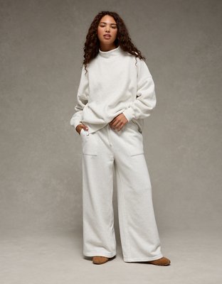 AE Everyday Luxe Oversized Mock Neck Sweatshirt