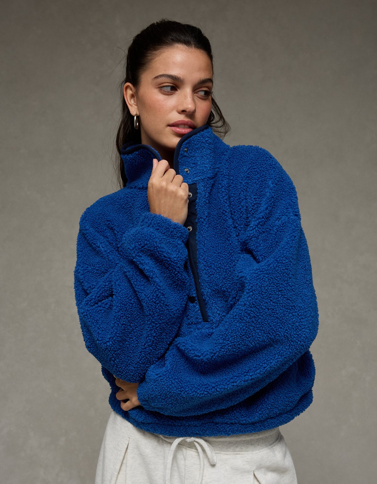AE Relaxed Sherpa Fleece Henley Sweatshirt - image 5