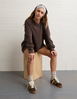 AE Big Hug V-Neck Waffle Sweatshirt