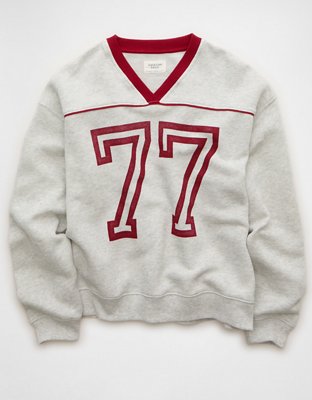 t*6様 ✴︎新品✴︎rough＆swell ROCHESTER V SWEAT AE Varsity Graphic V-Neck Sweatshirt | American Eagle