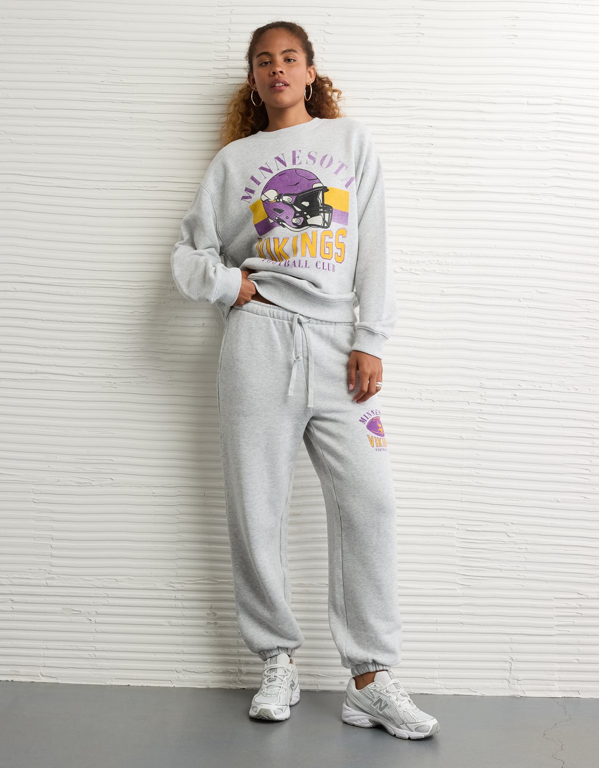 NFL Minnesota Vikings Graphic Relaxed Fit Sweatshirt - image 5