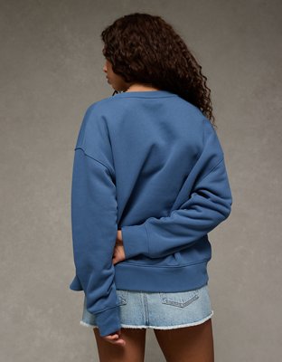 AE x The Summer I Turned Pretty Everyday Luxe Graphic Sweatshirt