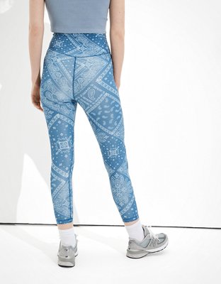 Женские брюки American Eagle AE The Lightweight Everything Crossover 7/8 Legging — фото 2