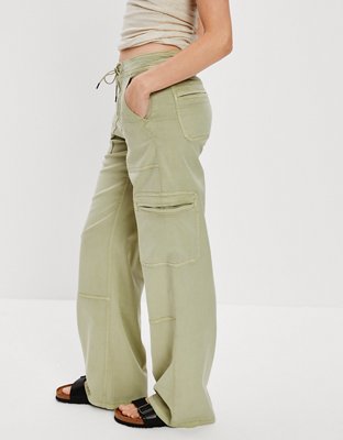 AE Dreamy Drape Stretch Super High-Waisted Baggy Wide-Leg Cargo Pant