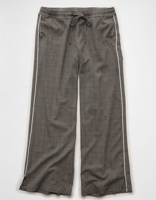 AE Stretch Low Rise Wide-Leg Track Pant