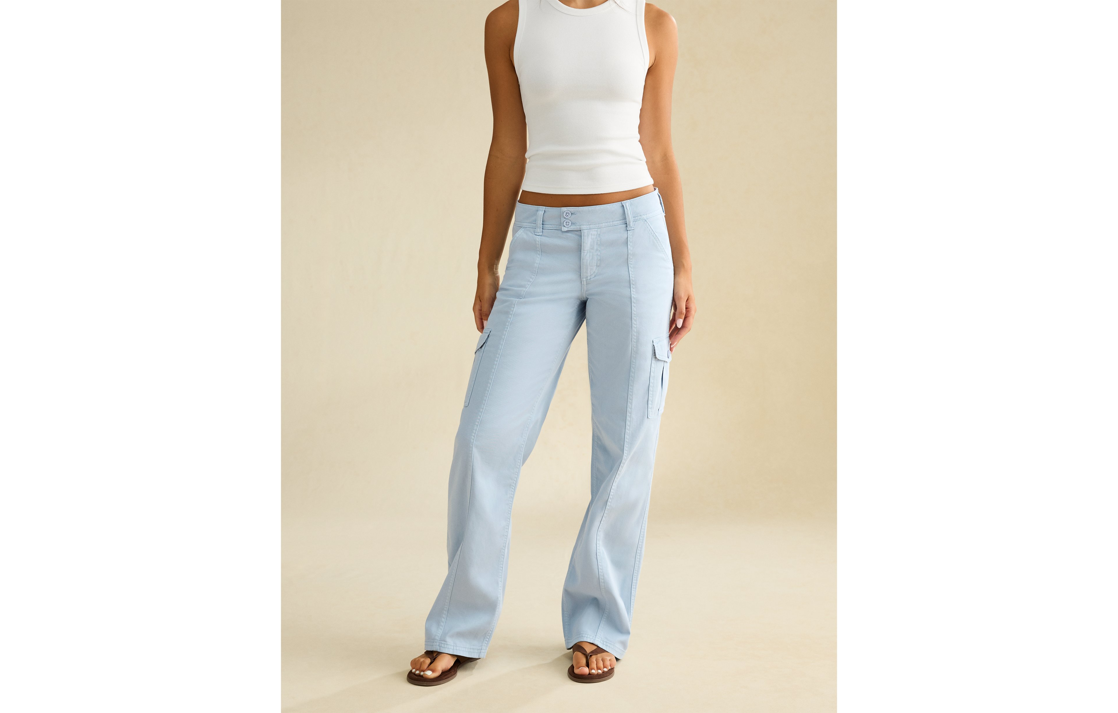 AE Low-Rise Cargo Pant