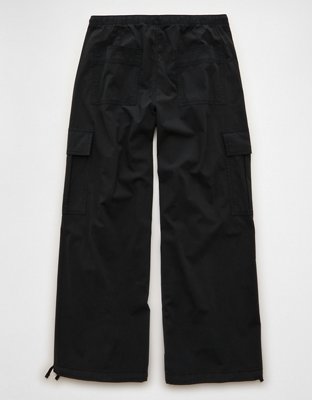 AE Low-Rise Baggy Cargo Parachute Pant