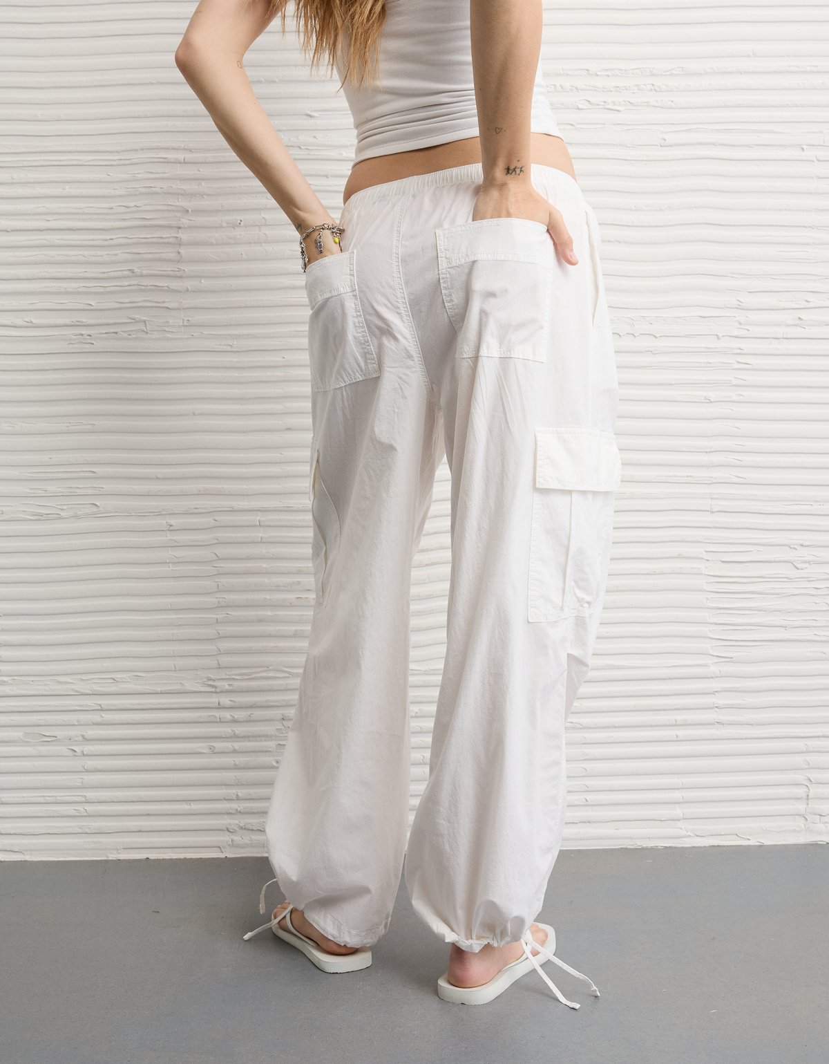 AE Low-Rise Baggy Cargo Parachute Pant - image 3