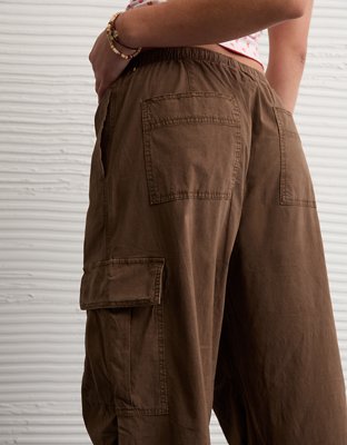 Женские брюки American Eagle AE Low-Rise Baggy Cargo Parachute, цвет: Коричневый — фото 7