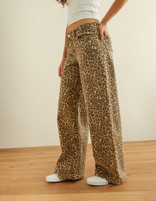 AE Low-Rise Ultra Wide-Leg Pant