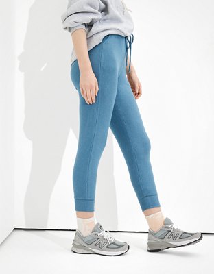 Женские брюки American Eagle AE Plush Slim Jogger — фото 4