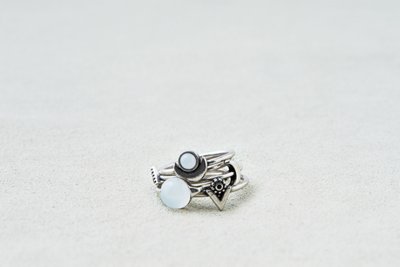 AEO Moon & White Stone Ring 5-Pack