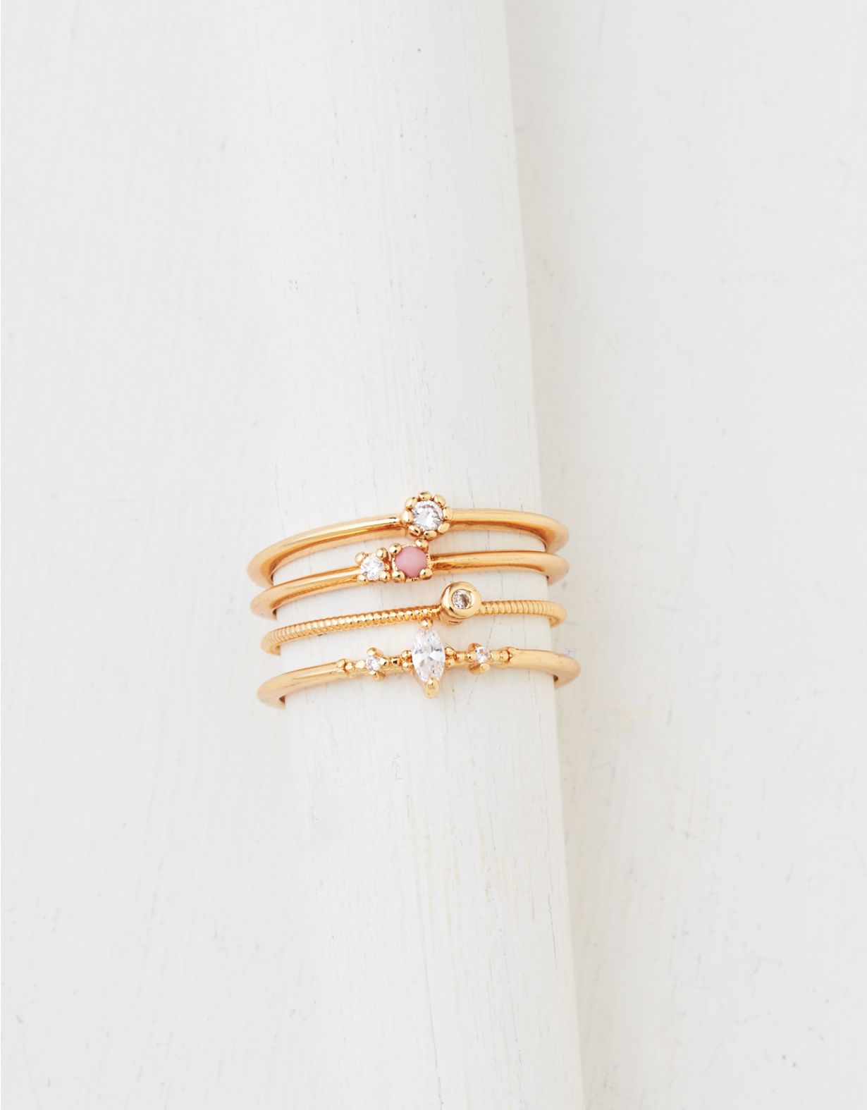 AEO Delicate Crystal Ring 4-Pack