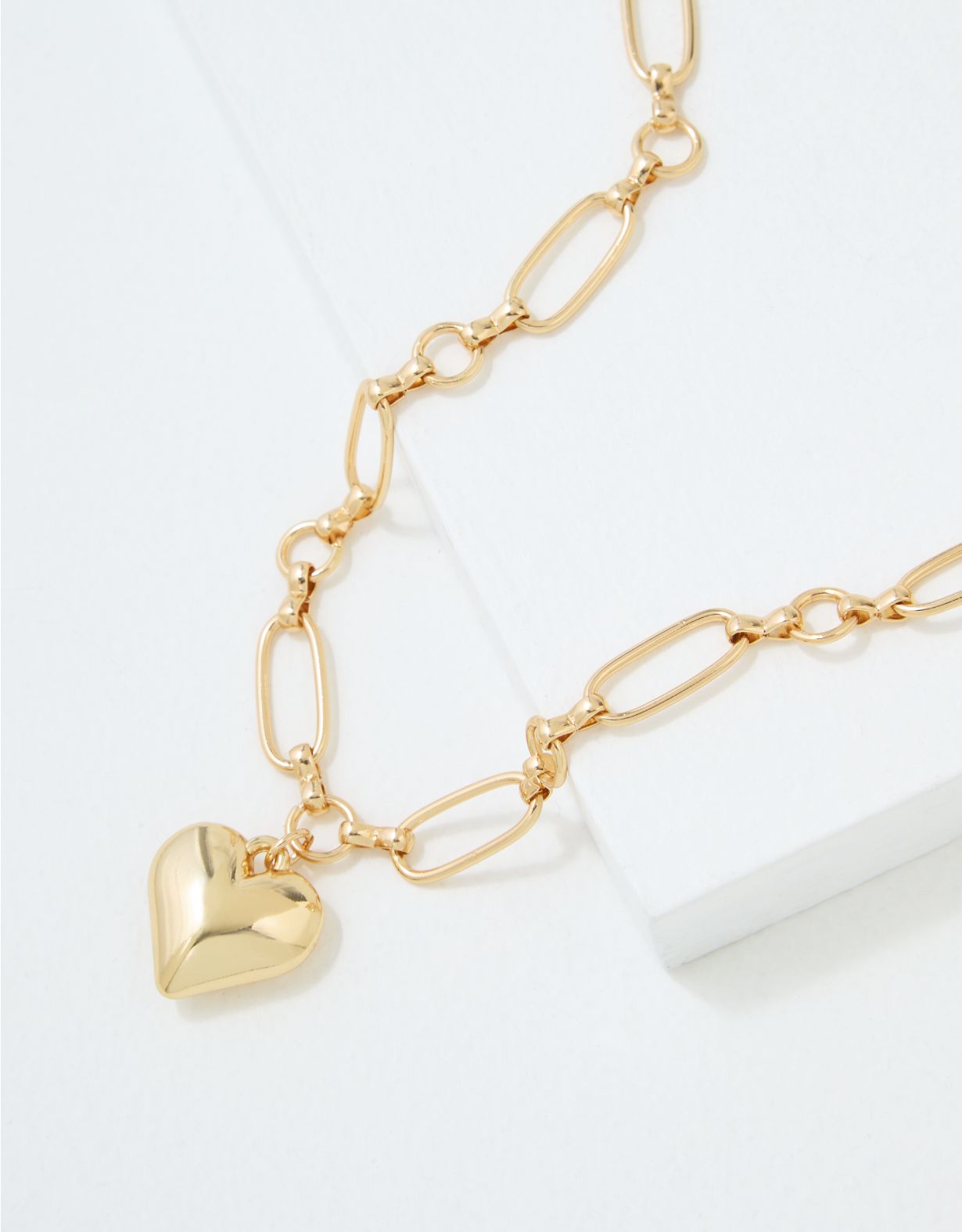 AEO Gold Chunky Heart Necklace