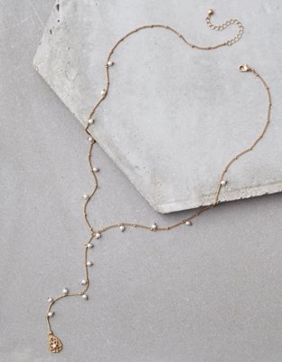 AEO Delicate Pearl Necklace