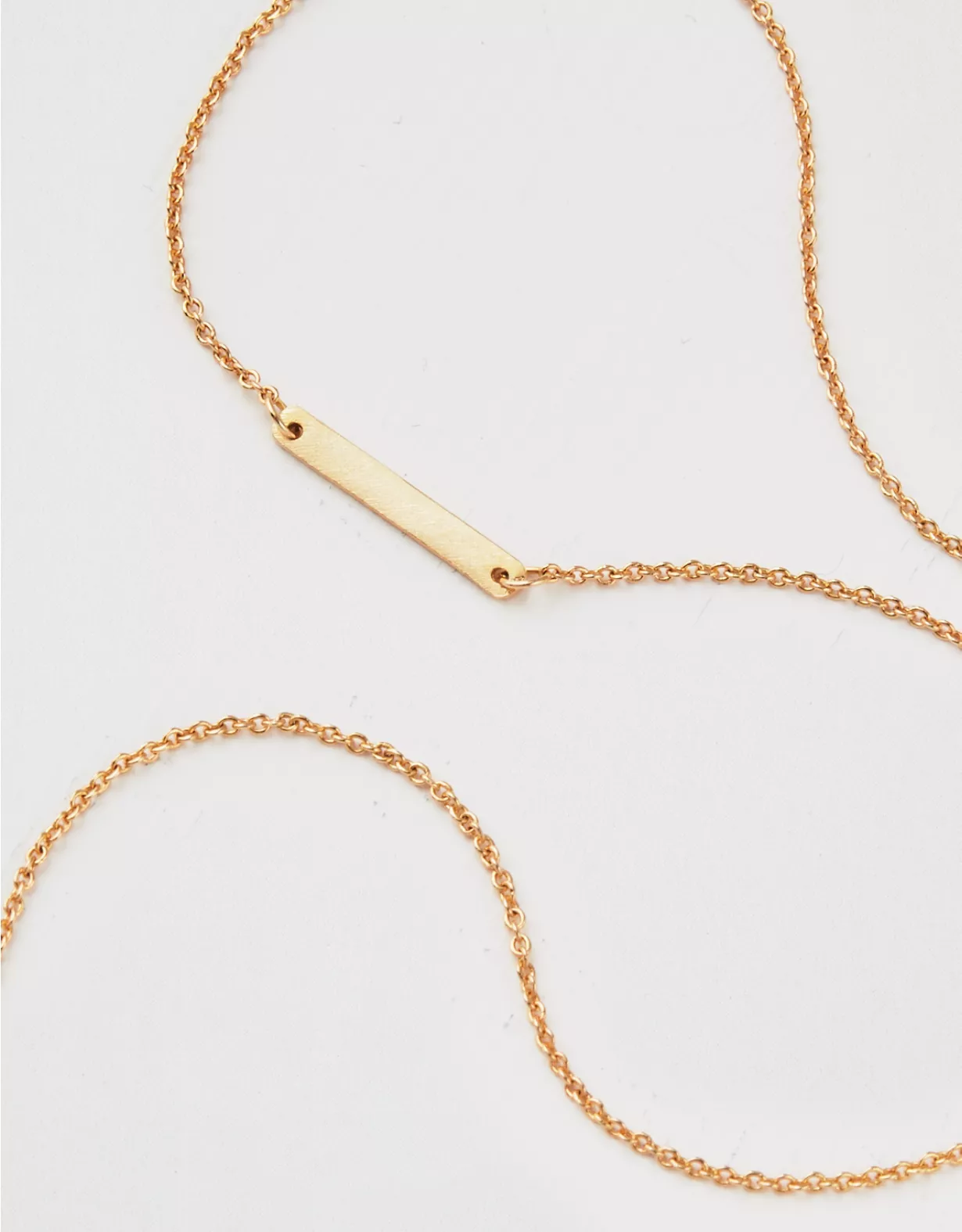 AE Dainty Gold Bar Necklace