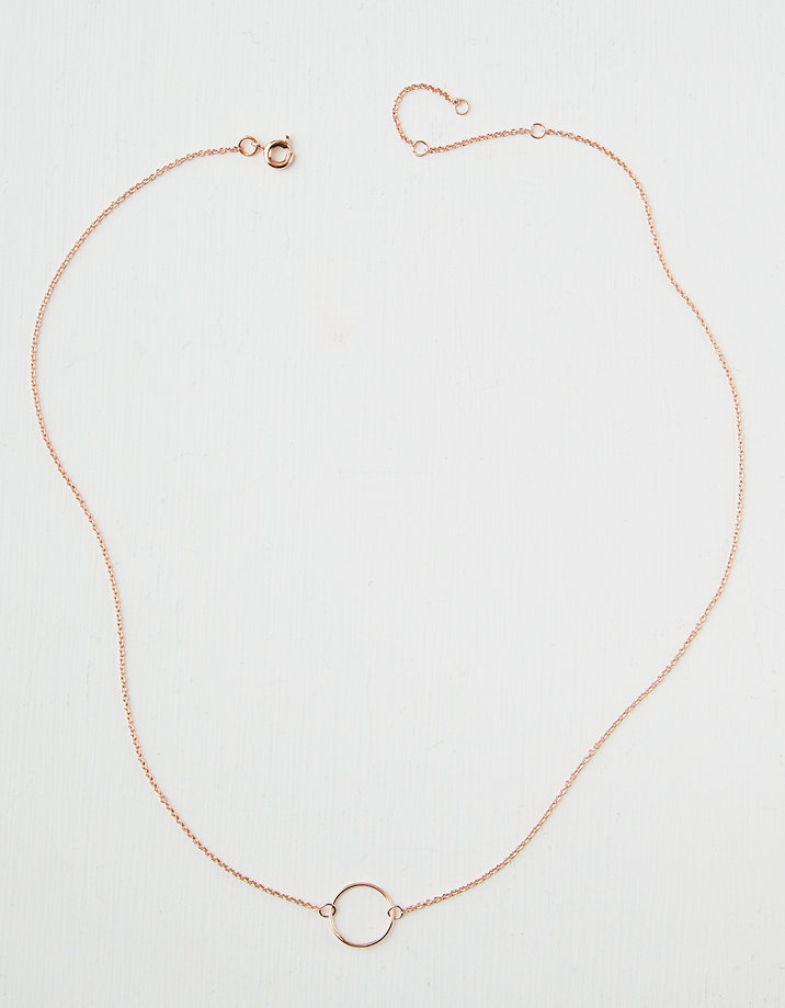 AE Dainty Circle Necklace