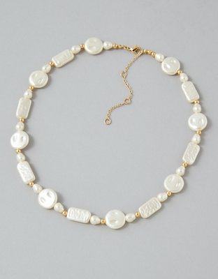AEO Pearl Necklace