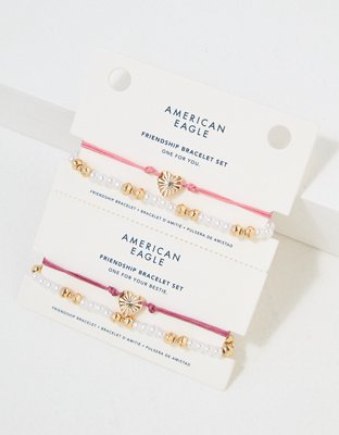Emballage de quatre bracelets d’amitié à cœur rétro AEO