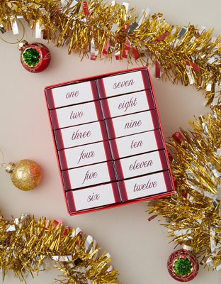 AEO 12 Days of Earrings Advent Calendar