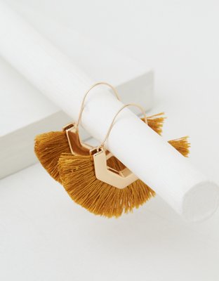AEO Mini Tassel Earring