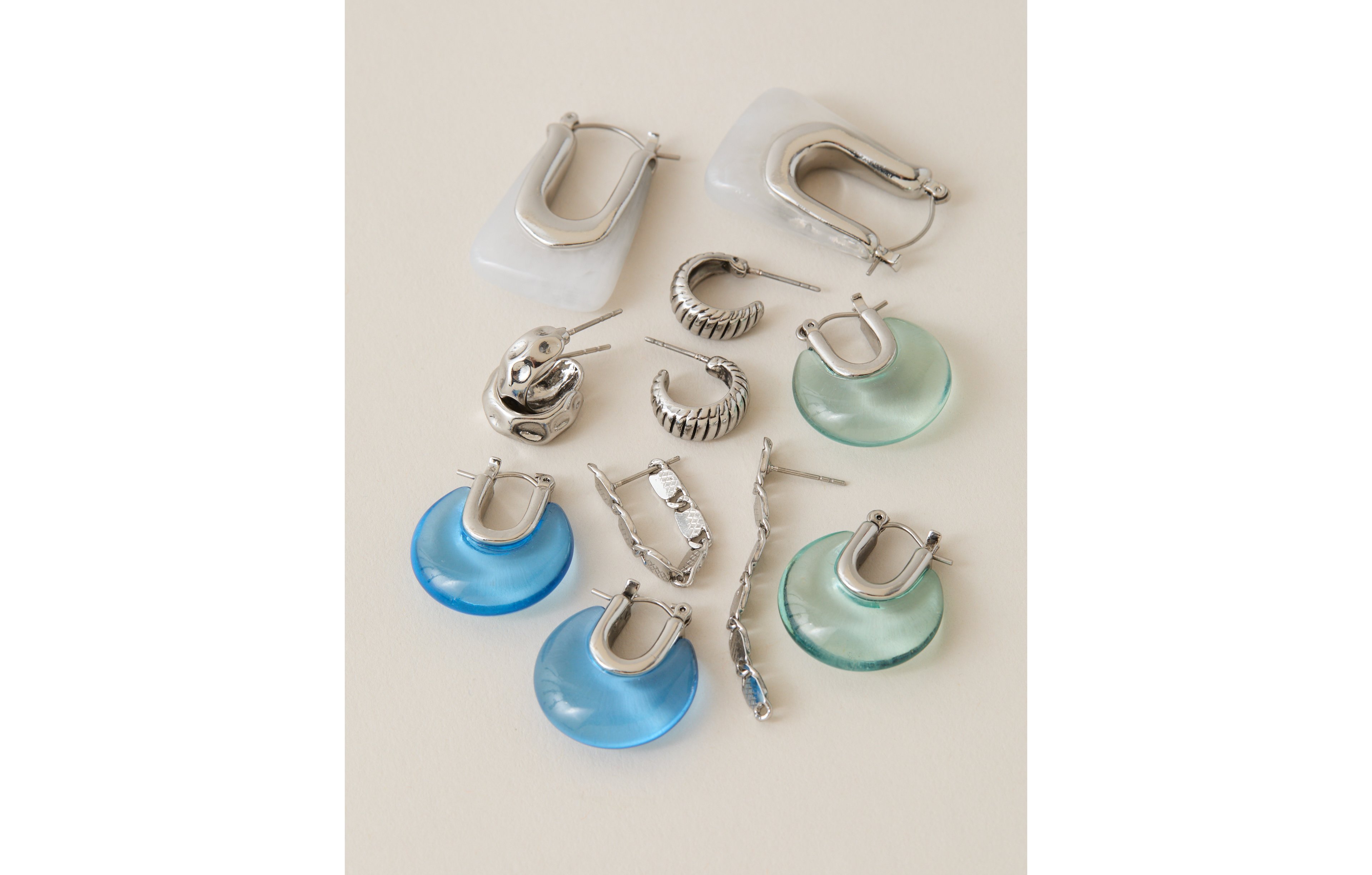 AE Resin Earrings 6-Pack