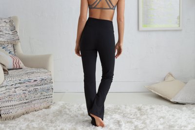 Женские ботинки Aerie Chill High Waisted Boot Pant — фото 3