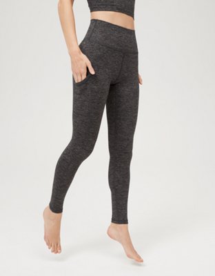 OFFLINE By Aerie The Hugger High Waisted Legging con bolsillo