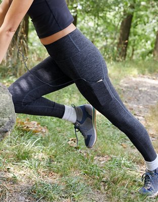 OFFLINE By Aerie The Hugger High Waisted Pocket Legging
