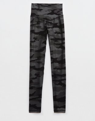 NWOT aerie OFFLINE Real Me Jogger Pant Leggings Camouflage Small High Rise