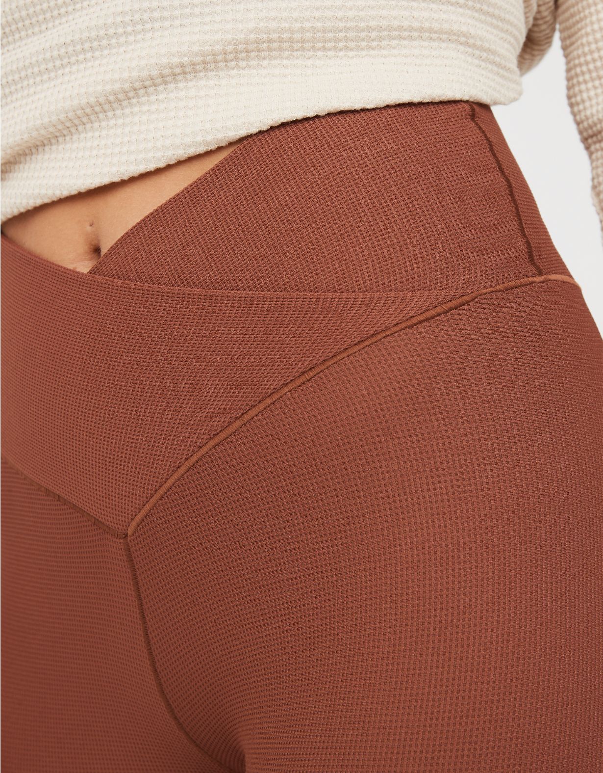 OFFLINE By Aerie Real Me High Waisted Legging Crossover Legging con textura tipo waffle
