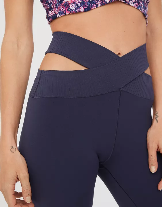 OFFLINE By Aerie Real Me Crossover Cut Out Legging