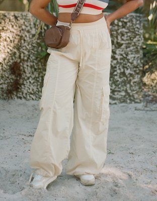 Arie Ribbed Cashmere Blend Pant in Camel