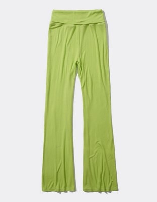 Aerie Real Soft® Flare Pant con pliegue
