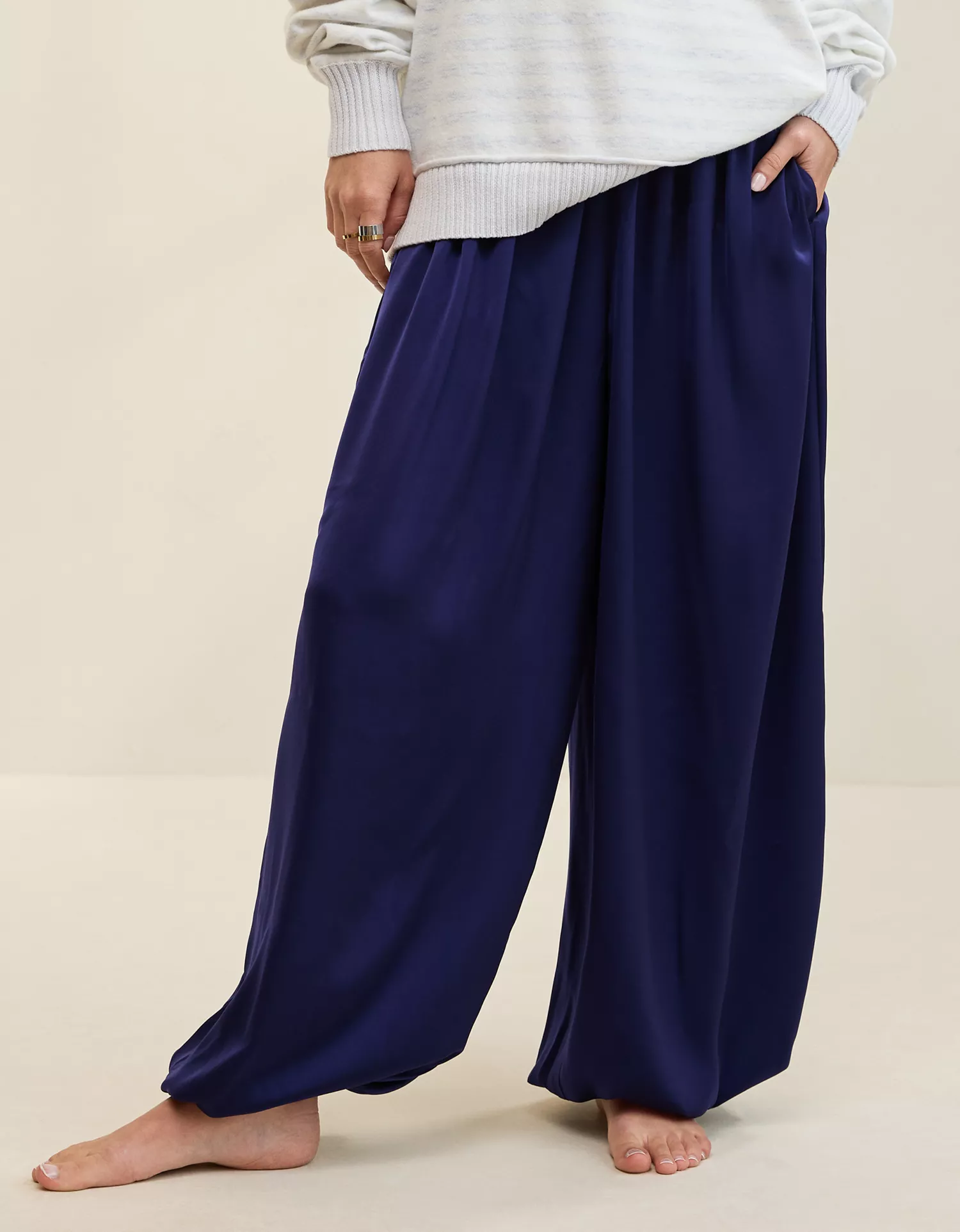 Aerie Liquid Satin Balloon Pant - thumbnail 4