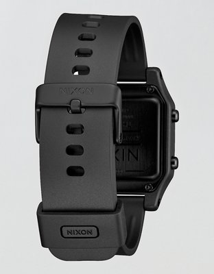 Nixon Staple Watch