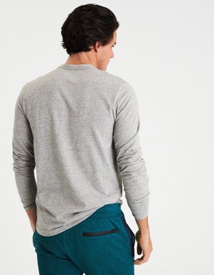 Мужские футболки American Eagle AE Long-Sleeve Crew Graphic T-Shirt — фото 3