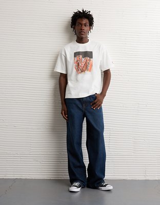 AE Boxy Coca-Cola Graphic T-Shirt