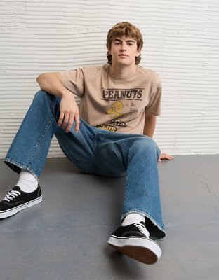 AE Boxy Snoopy Graphic T-Shirt