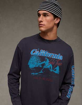 AE Boxy Long Sleeve Destination Graphic T-Shirt