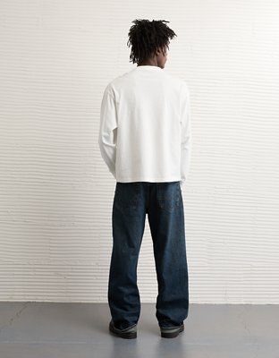 AE Boxy Long Sleeve Snoopy Graphic T-Shirt