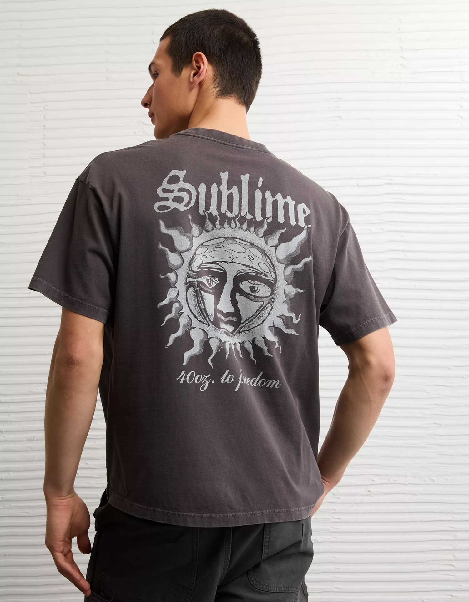 AE Boxy Fit Sublime Graphic T-Shirt - thumbnail 2