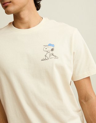 AE Standard Fit Snoopy Graphic T-Shirt