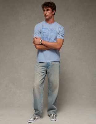 AE Standard Fit Snoopy Graphic T-Shirt