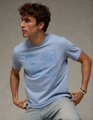 AE Standard Fit Snoopy Graphic T-Shirt