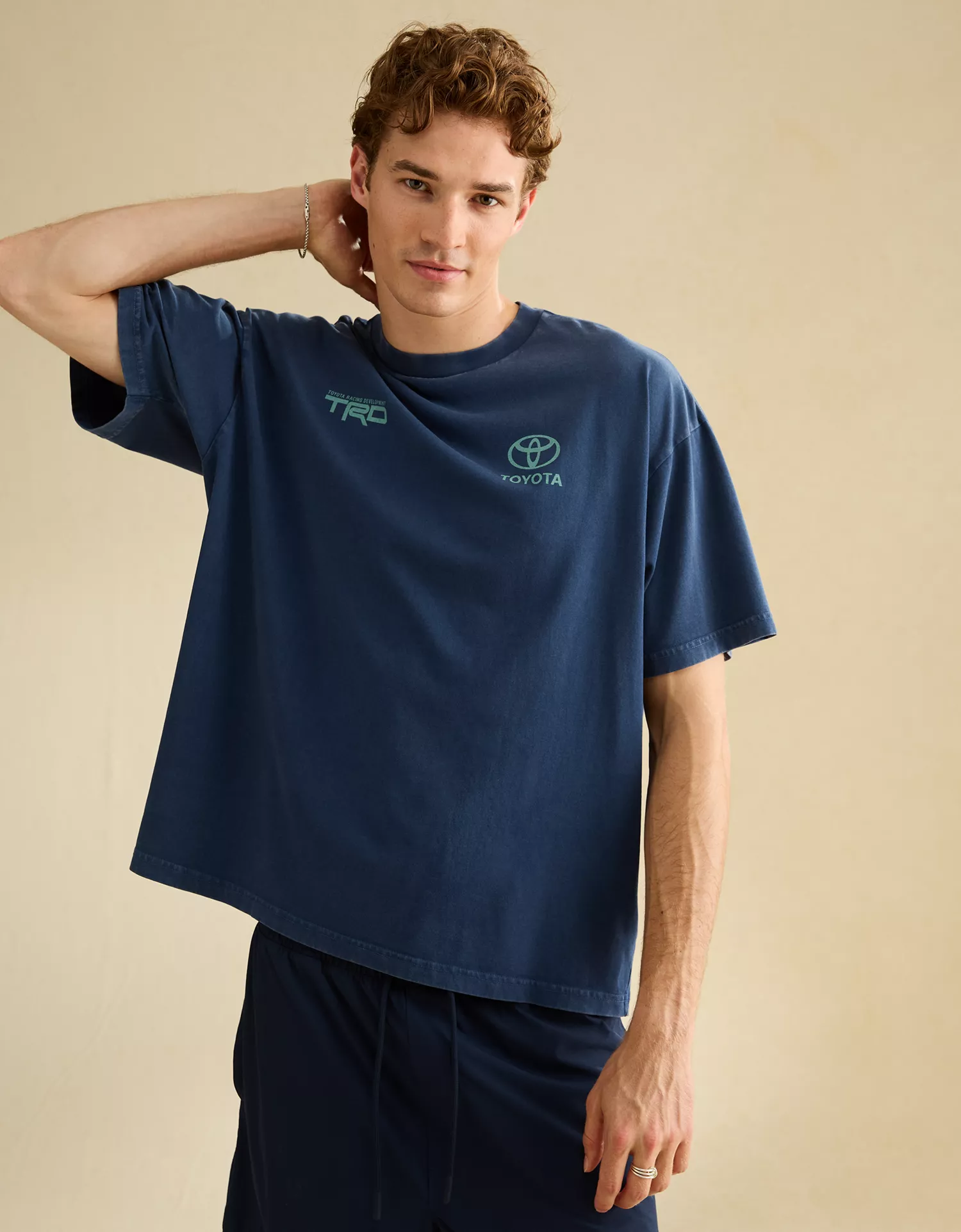 AE Boxy Fit Toyota Graphic T-Shirt - thumbnail 4