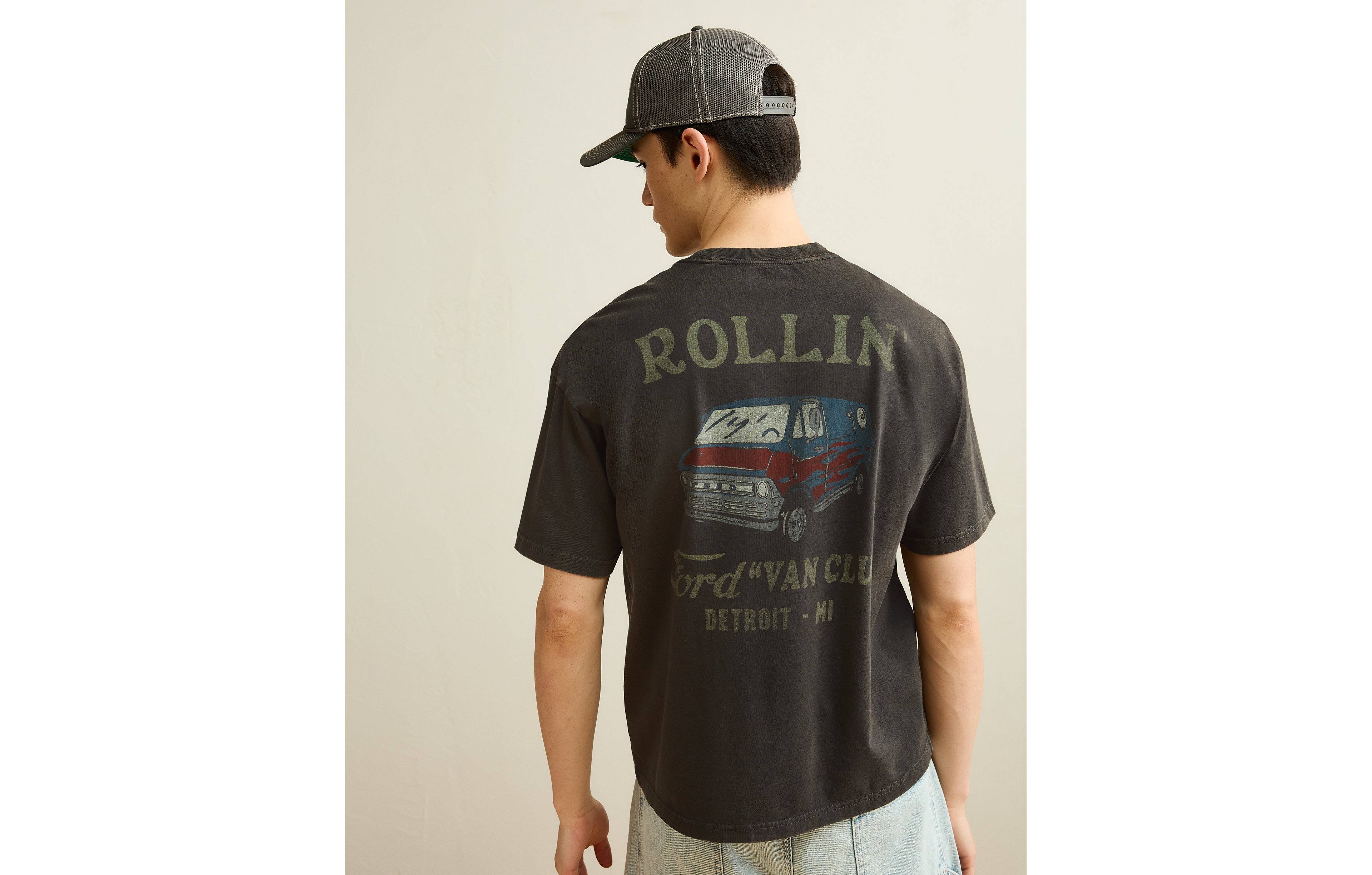 AE Boxy Fit Ford Graphic T-Shirt