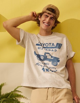 AE Boxy Fit Toyota Graphic T-Shirt | American Eagle