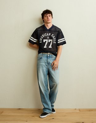 AE Boxy Fit V-Neck Graphic Mesh T-Shirt